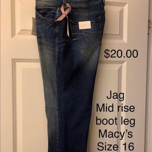Women’s jeans